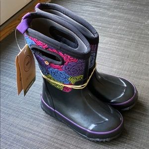 NWT Bogs winter/rain waterproof boots